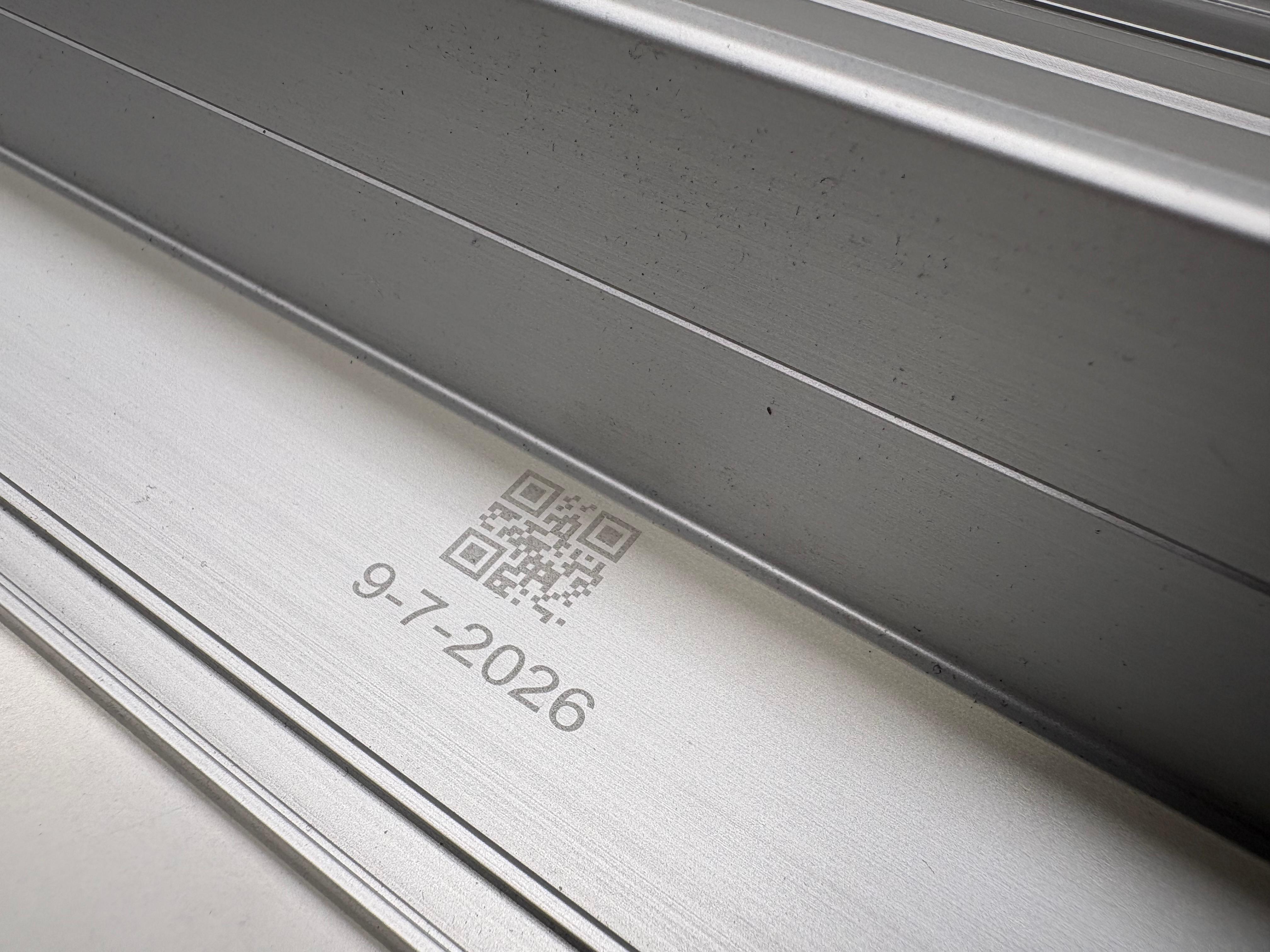 Laser, inkjet of sticker: hoe markeer je aluminium profielen? Laser, inkjet of sticker: hoe markeer je aluminium profielen?